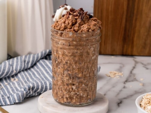 The BEST Chocolate Overnight Oats