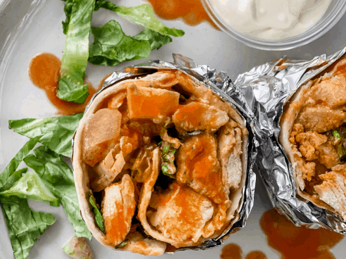 https://www.organizeyourselfskinny.com/wp-content/uploads/2021/02/buffalo-chicken-wraps-1-500x375.png