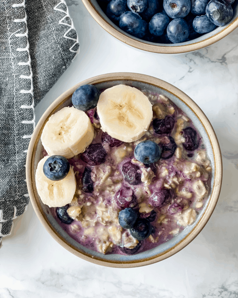 Blueberry Overnight Oats - Organize Yourself Skinny