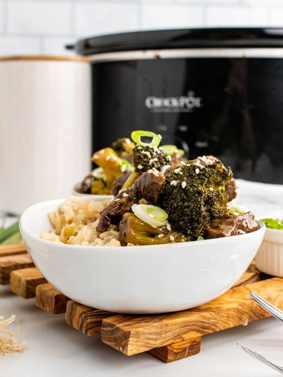 Crock-Pot® Slow Cooker Asian Style Shredded Beef – Mother Thyme