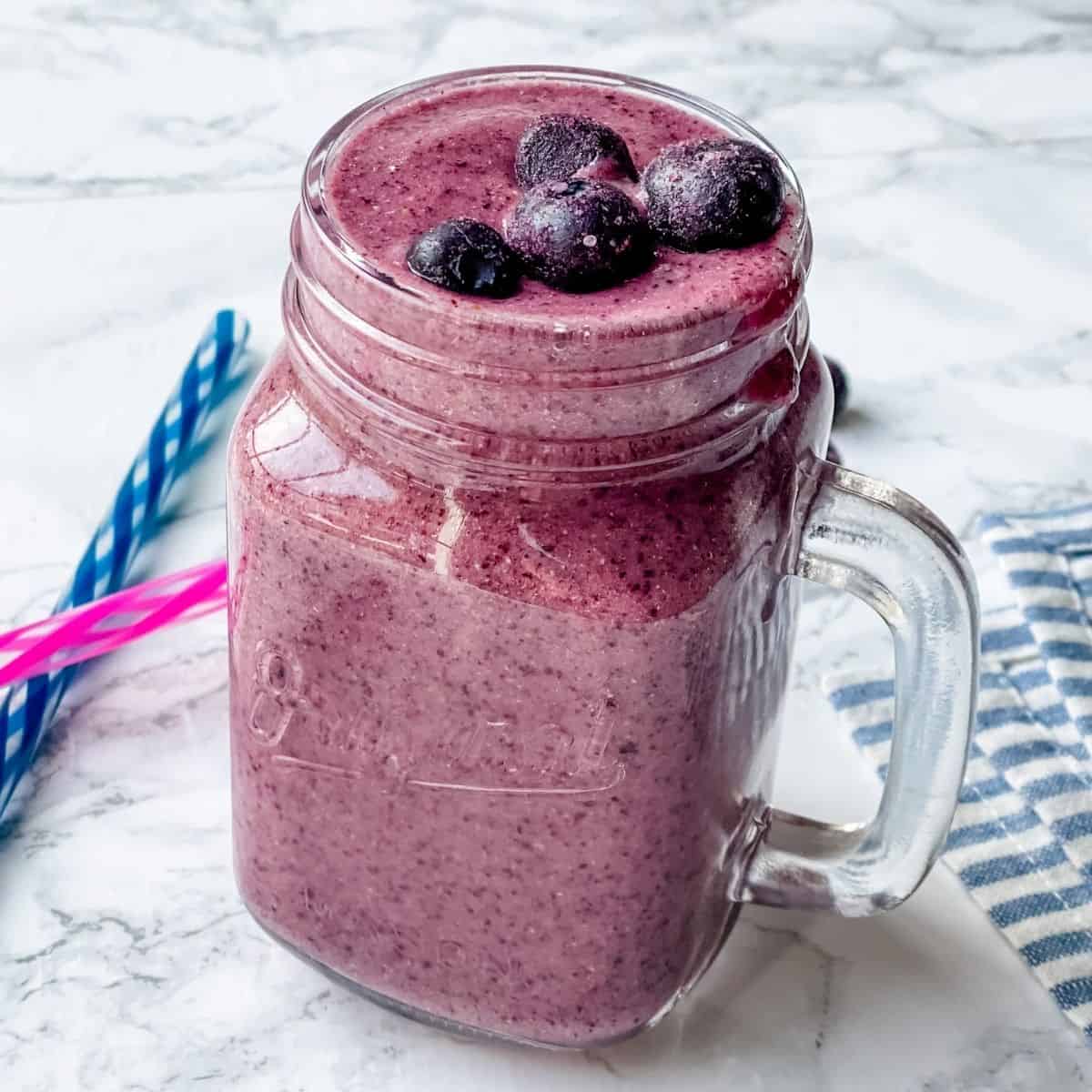 Blueberry Smoothie recipe - The Recipe Rebel