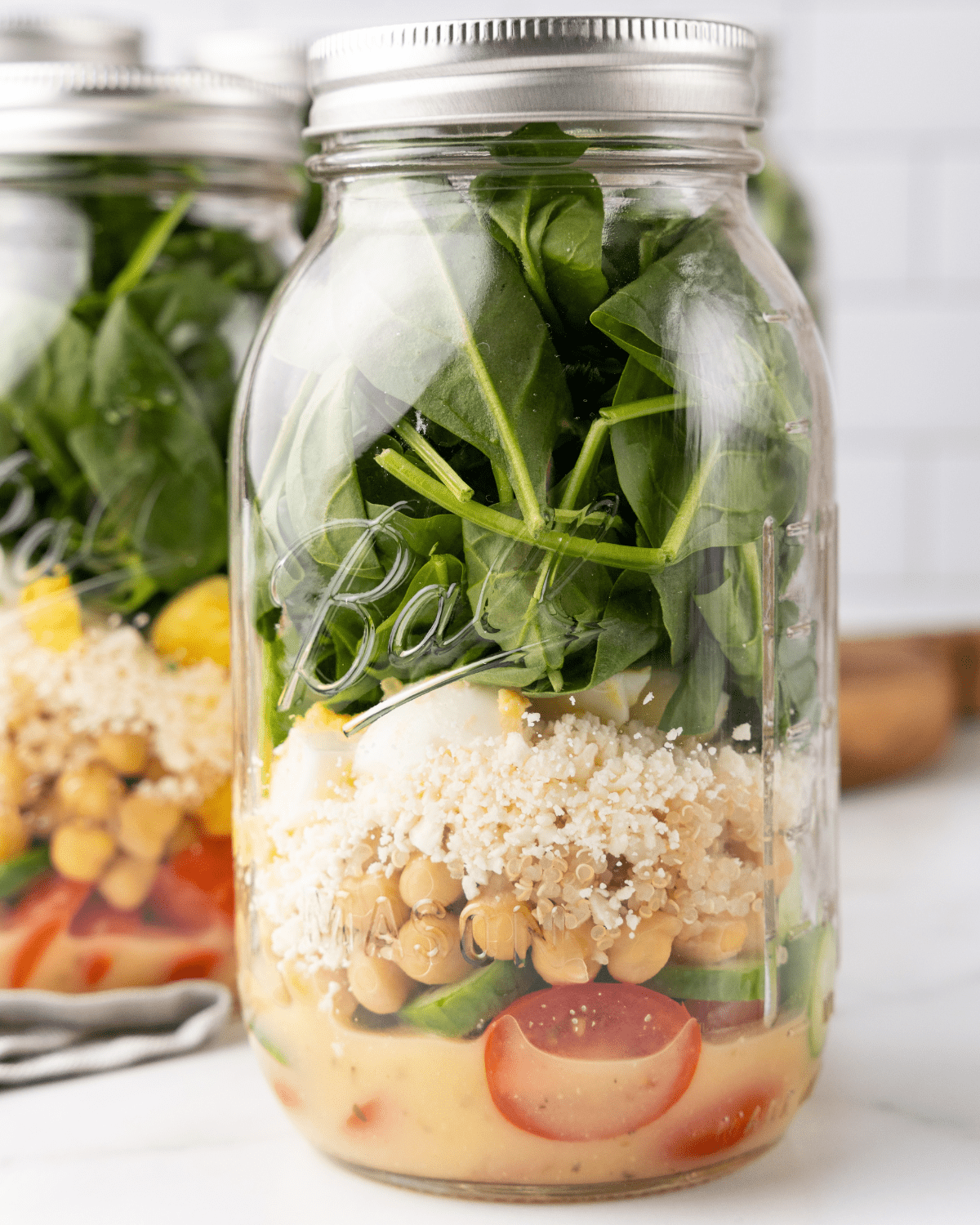 Easy Meal Prep Salad Jars (Tips + Variations)